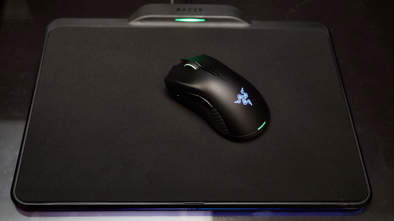 Illustration for article titled Razer's New Battery-Free Wireless Gaming Mouse Is Disarmingly Light